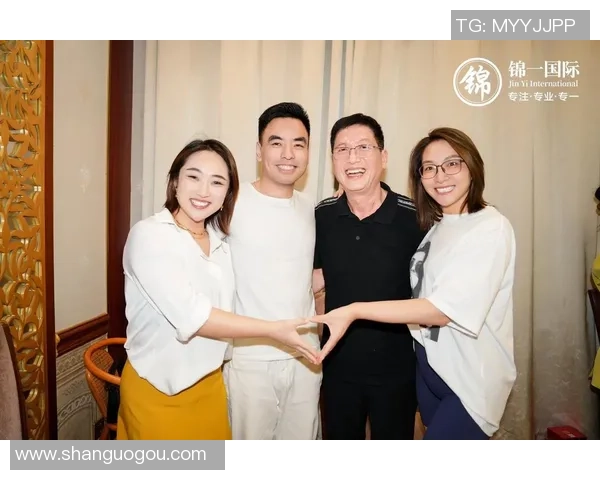 王少杰的成长之路：从平凡少年到篮球场上的璀璨明星