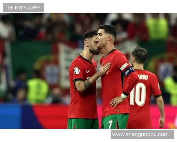 精彩回顾葡萄牙与乌克兰激战视频全记录赛场瞬间不容错过